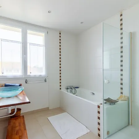 De La - A Sur Holiday home