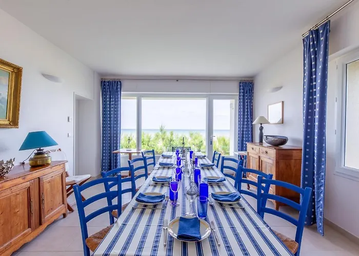 別荘 De La - A Sur Ver-sur-Mer